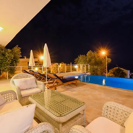 Royal Blue - Zeytouna * Kalkan