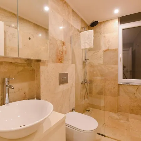 Villa Royal Blue - Zeytouna *
